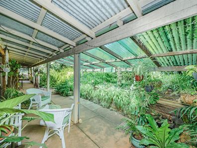 4 Turvey Lane, Mundaring WA 6073