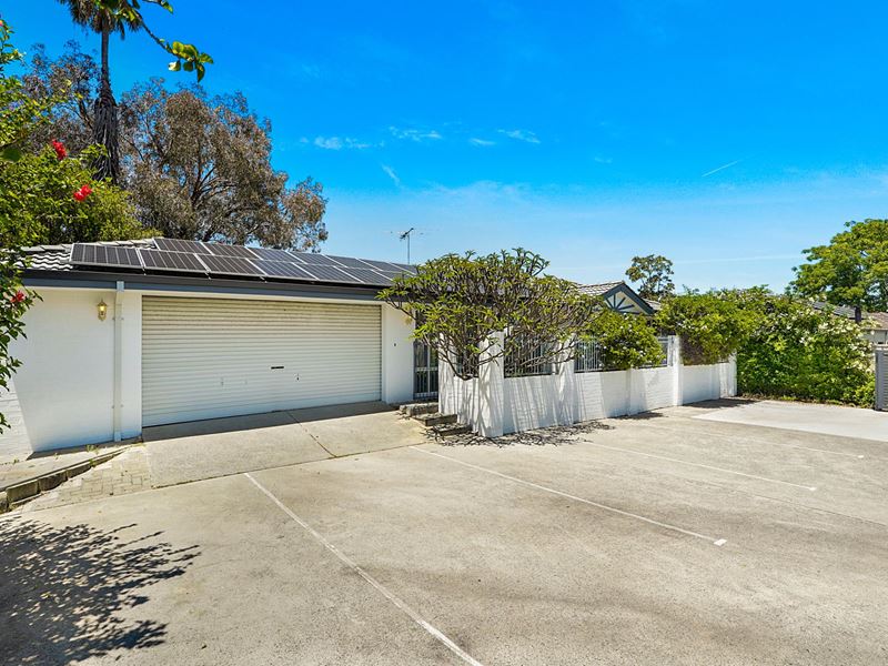 332 Alexander Drive, Dianella