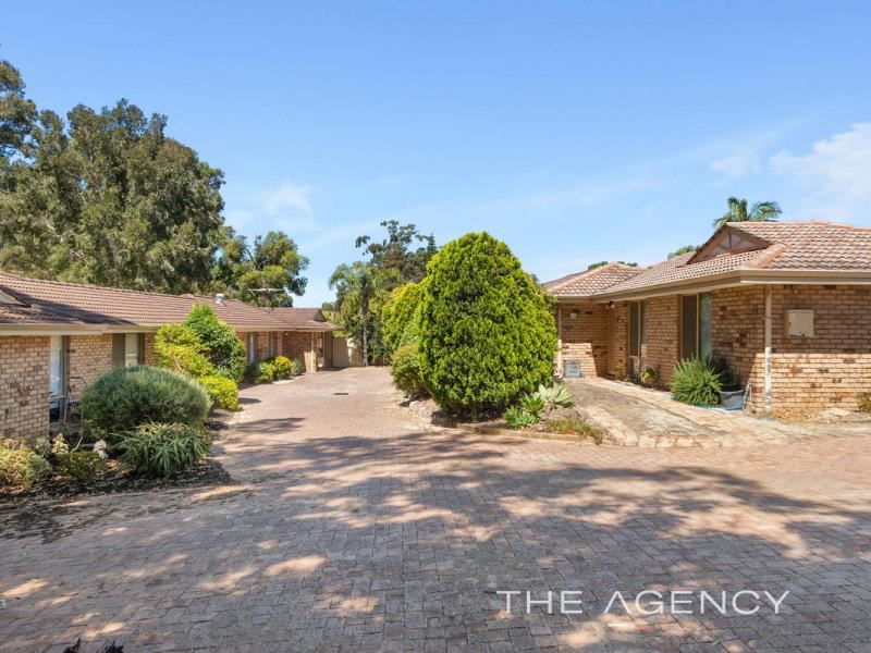 15C Passey Place, Kardinya