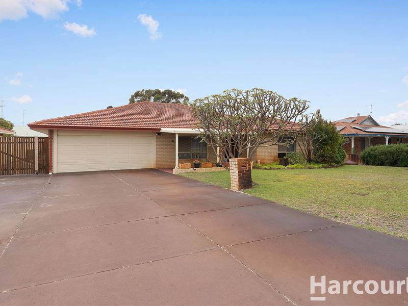 27 Pennington Gardens, Erskine