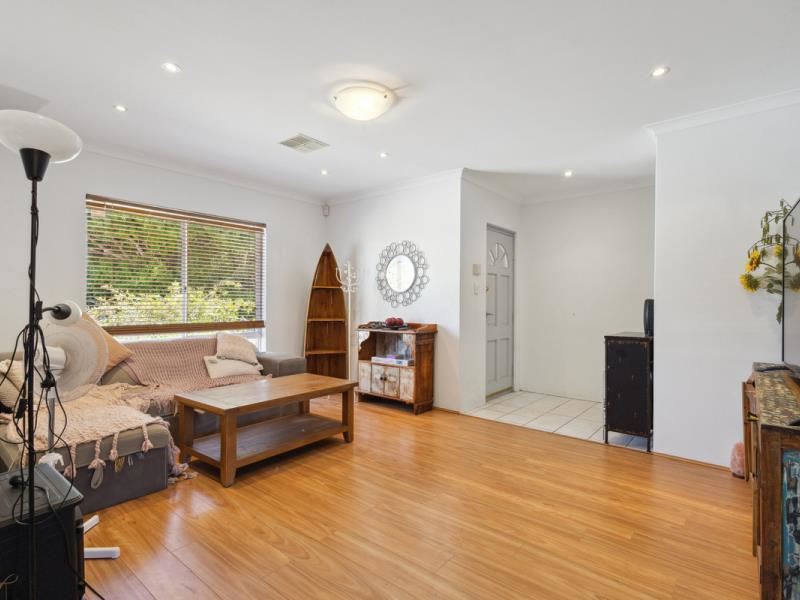 2/12 Glenelg Street, Mount Hawthorn