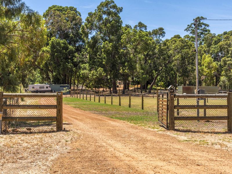 28 Allum Way, Serpentine