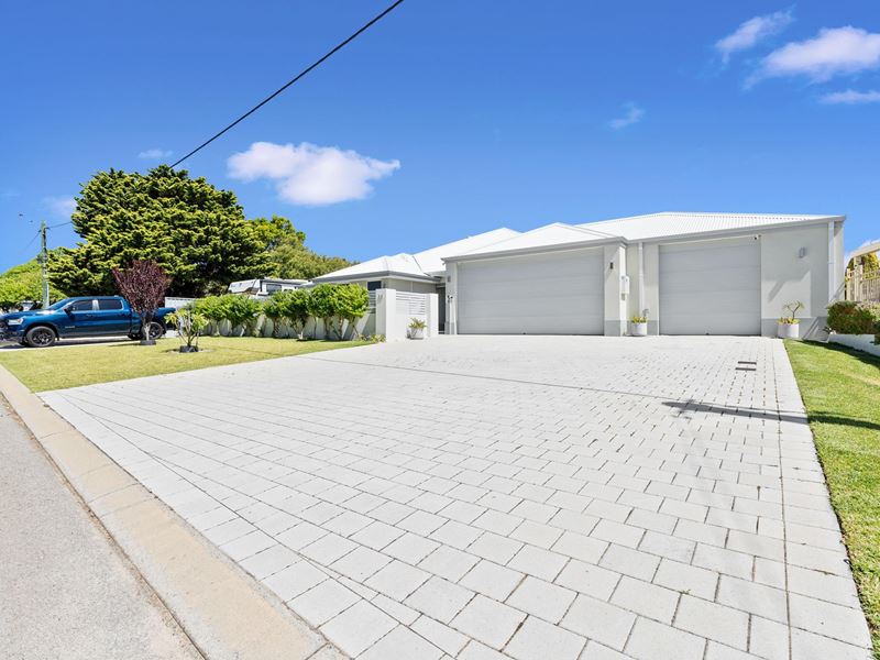 23 Serena Street, Falcon