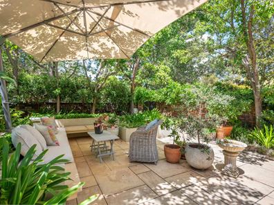 3/9-11 Wingfield Avenue, Crawley WA 6009