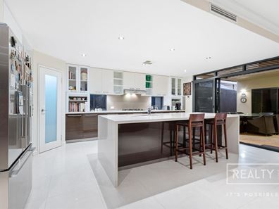 22 University Avenue, Churchlands WA 6018