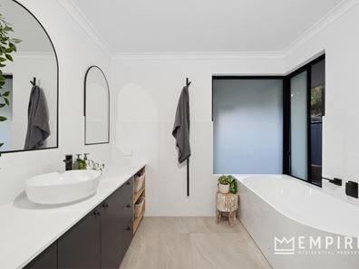 21 Saw Road, Kardinya WA 6163