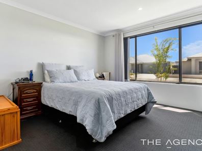 8 Baldwin Street, Lakelands WA 6180