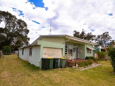 14 Morfitt Street, Mandurah WA 6210