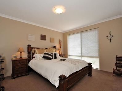49 Dress Circle, Warnbro WA 6169