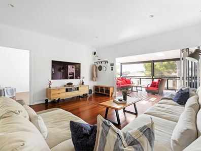 209 Holbeck Street, Doubleview WA 6018