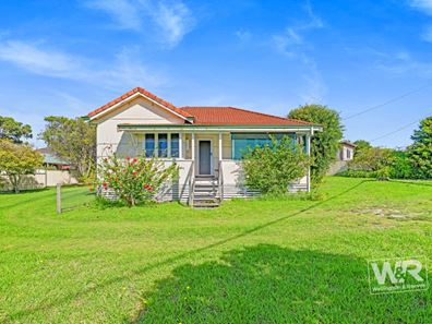 7 Angove Road, Spencer Park WA 6330