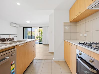 40/15 Tanunda Drive, Rivervale WA 6103