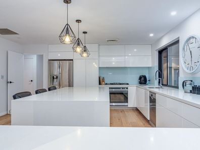 45 Adare Way, Kingsley WA 6026