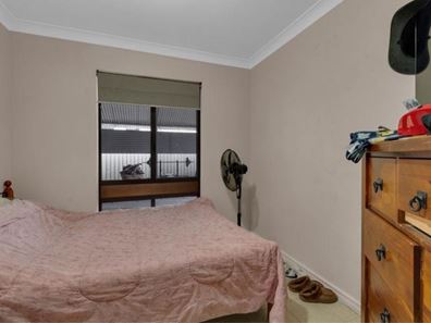 4 Kingia Place, Pinjarra WA 6208