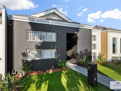 24 Lexington Promenade, Caversham WA 6055
