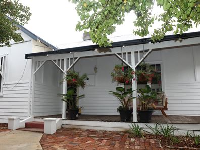 6 Lock Street, Narrogin WA 6312