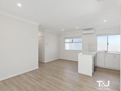 4/20 Pearl Parade, Scarborough WA 6019
