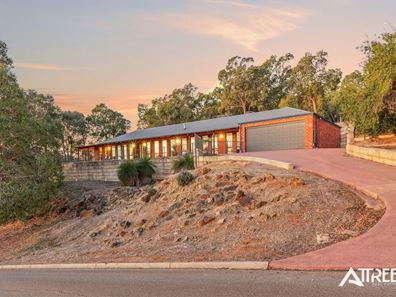 6 Summit View, Mount Richon WA 6112