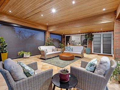 33 Egham Road, Lathlain WA 6100