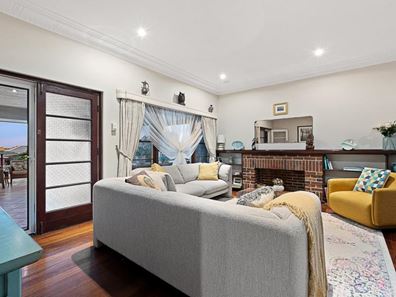 33 Egham Road, Lathlain WA 6100