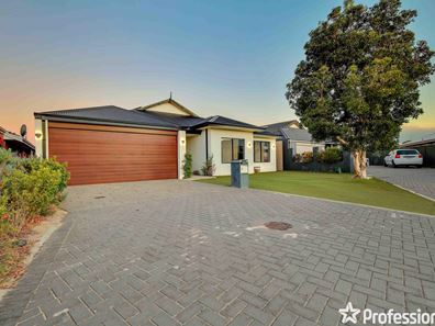 15 Leopold Road, Harrisdale WA 6112