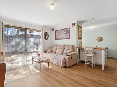 10 Sanford Court, Lockridge WA 6054