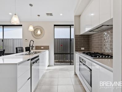 31 Sedano Crescent, Wellard WA 6170