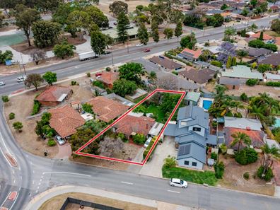 6 ELLIS STREET, Wilson WA 6107