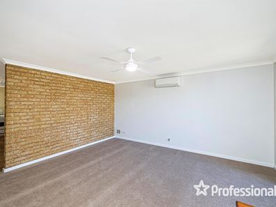 14B Meadow Place, Hocking WA 6065
