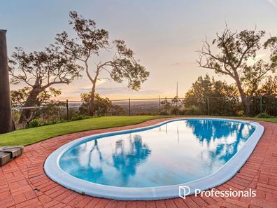 6 Milford Close, Gooseberry Hill WA 6076