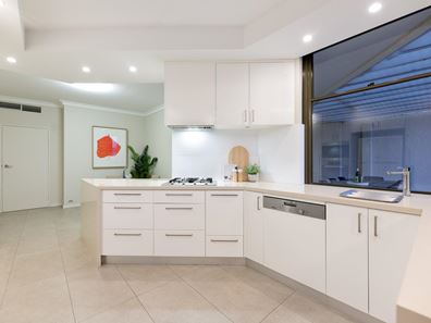 11/166 Mill Point Road, South Perth WA 6151