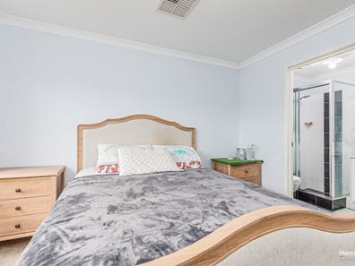 53 Piara Drive, Piara Waters WA 6112
