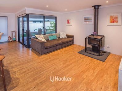 66 Monclair Circuit, Dunsborough WA 6281