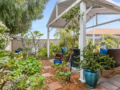 5A Europa Court, Kallaroo WA 6025