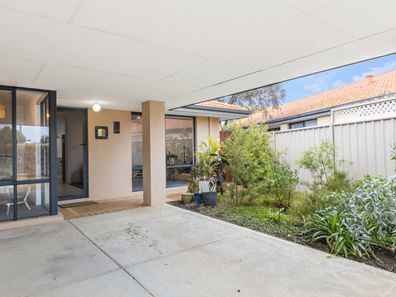 5A Europa Court, Kallaroo WA 6025