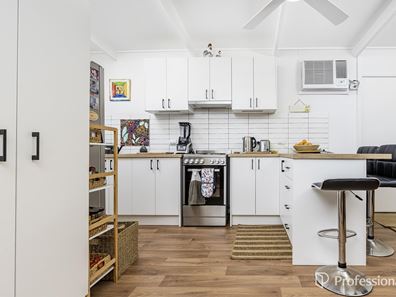 69 Marines Lane, West End WA 6530