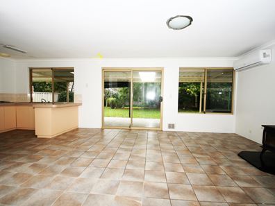20 Muir Close, Waikiki WA 6169