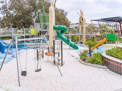 12 Malurus Way, Wellard WA 6170