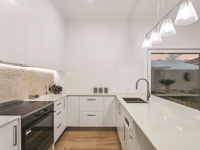 61A Adderley Street, Mount Claremont WA 6010