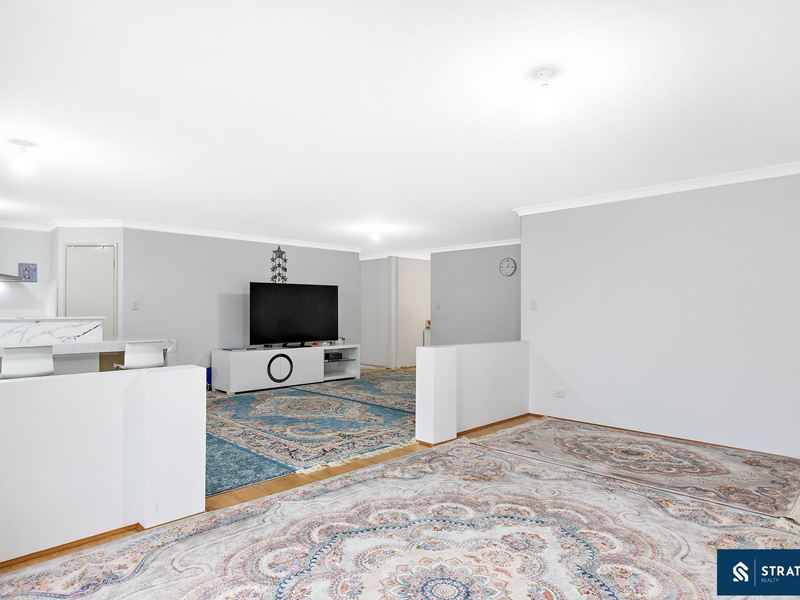 17A Summershill Gate, Kenwick WA 6107