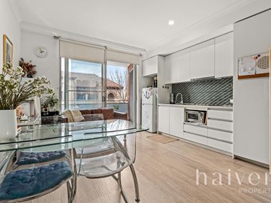 8/10 Quarry Street, Fremantle WA 6160