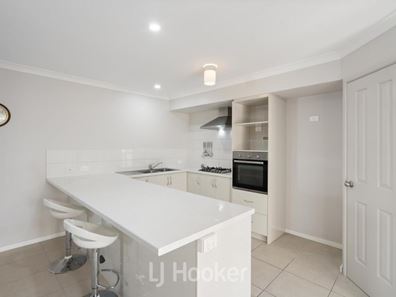 2/14 Alpha Road, West Busselton WA 6280