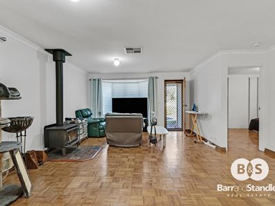 12 Dermer Place, Usher WA 6230