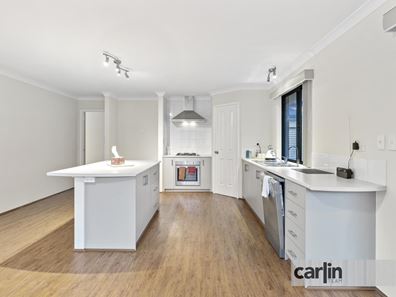 14 Canopus Loop, Hammond Park WA 6164