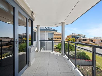 18 Whelan Road, Kardinya WA 6163