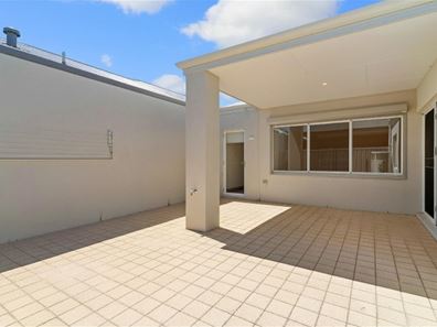 1 Trevose Way, Gnangara WA 6077