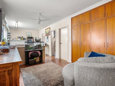 41 Waimea Road, Safety Bay WA 6169