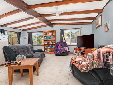 3 Eric Street, Geraldton WA 6530