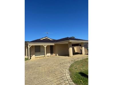 2/63 Saw Avenue, Rockingham WA 6168
