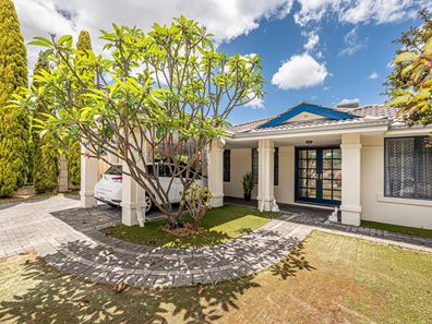 40 Delphine Ave, Dianella WA 6059